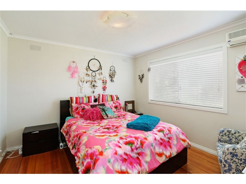 2/70 Wilsons Road, Newcomb VIC 3219