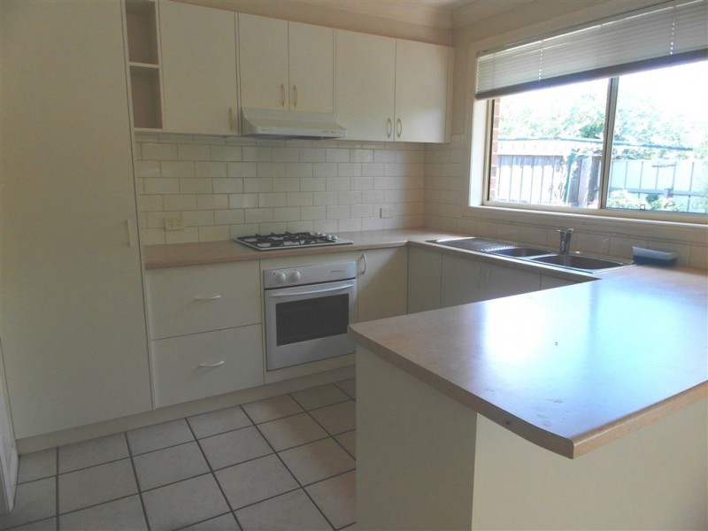 3/4 Chapel, Whittington VIC 3219