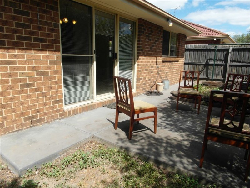 3/4 Chapel, Whittington VIC 3219