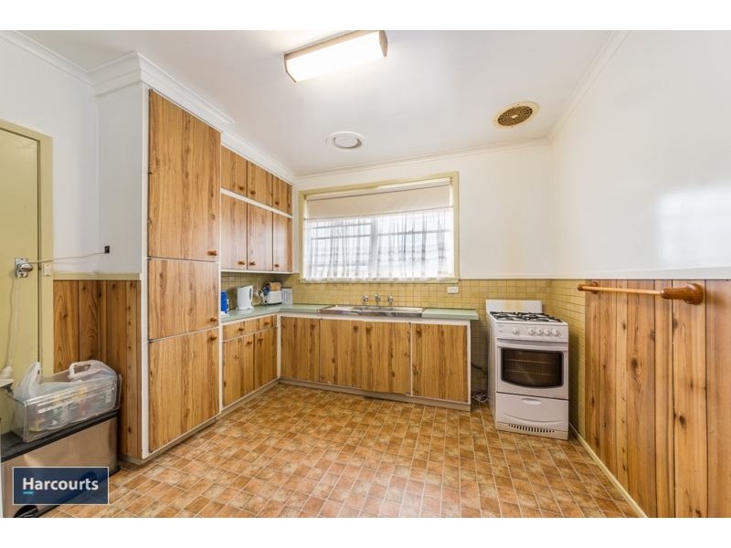 60 Neptune Avenue, Newcomb VIC 3219