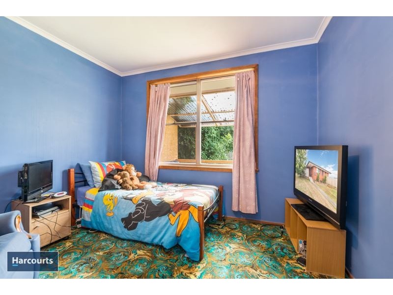 60 Neptune Avenue, Newcomb VIC 3219