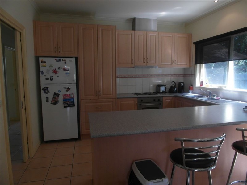 2/9 Addis Street, Geelong West VIC 3218