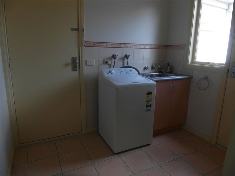 2/9 Addis Street, Geelong West VIC 3218