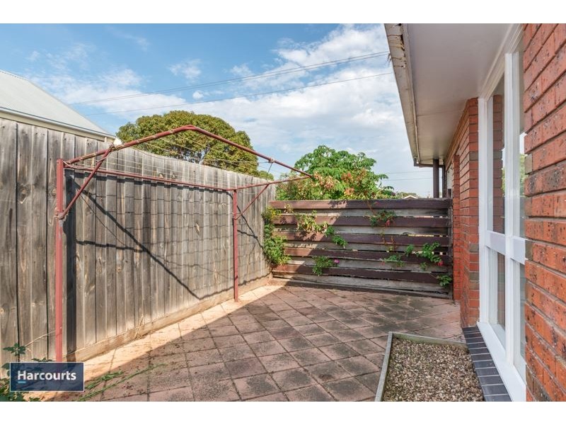 1/29 Boundary Road, Newcomb VIC 3219