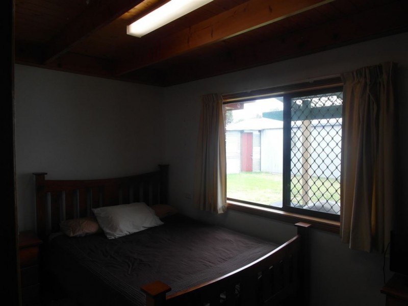 10 Lancaster ave, Newcomb VIC 3219