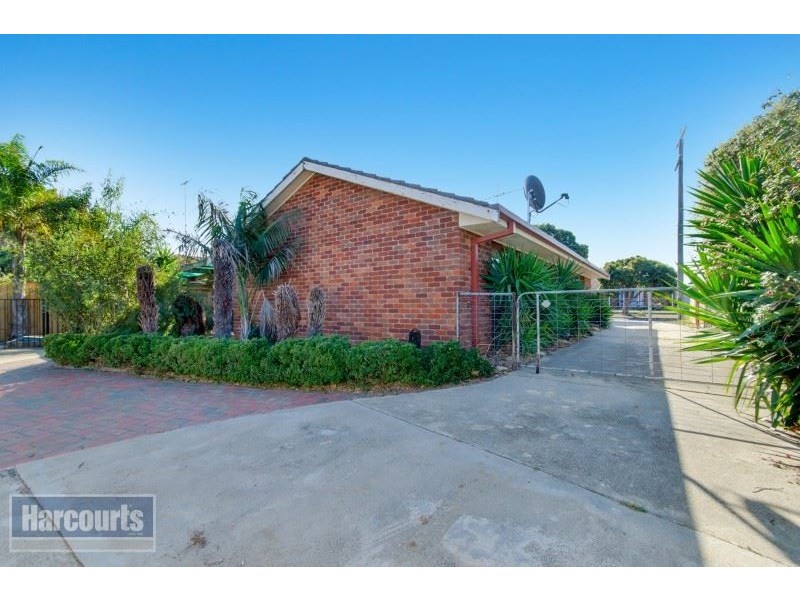 29 Enfield Drive, St Albans Park VIC 3219