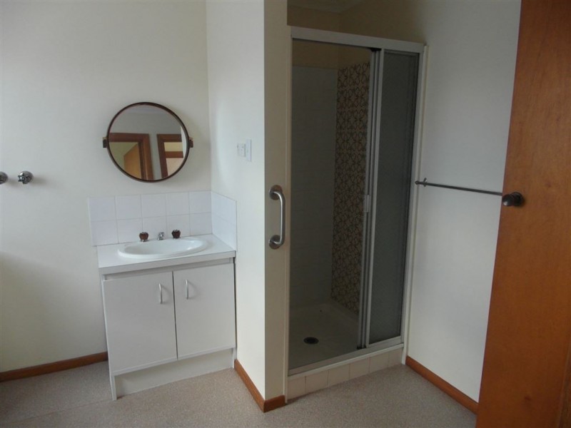 8/53 Regent street, Whittington VIC 3219