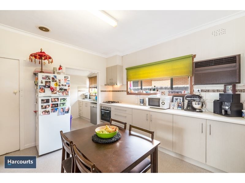 15 Brayshay Road, Newcomb VIC 3219