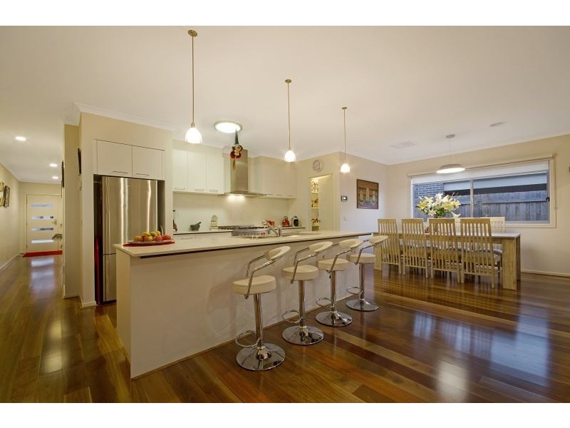 6 Mandela Court, St Albans Park VIC 3219