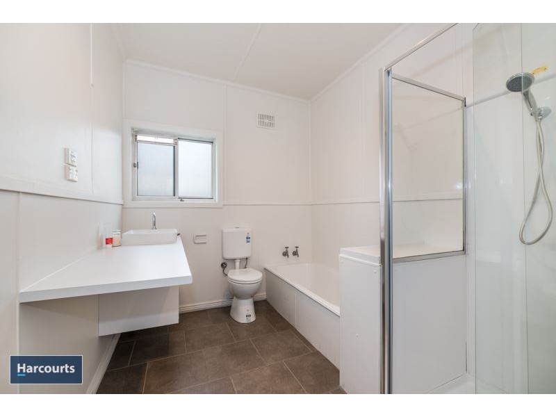 1/13 Charlotte Avenue, Newcomb VIC 3219