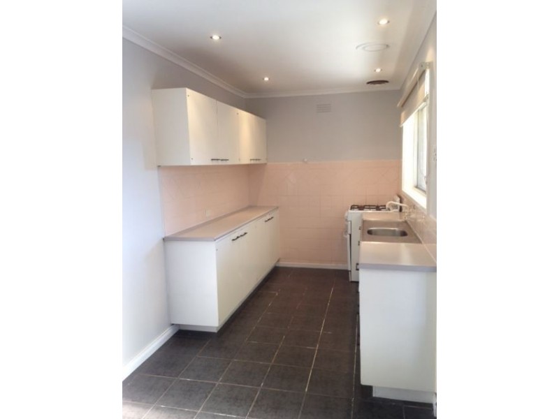 9 Sputnik Court, Whittington VIC 3219