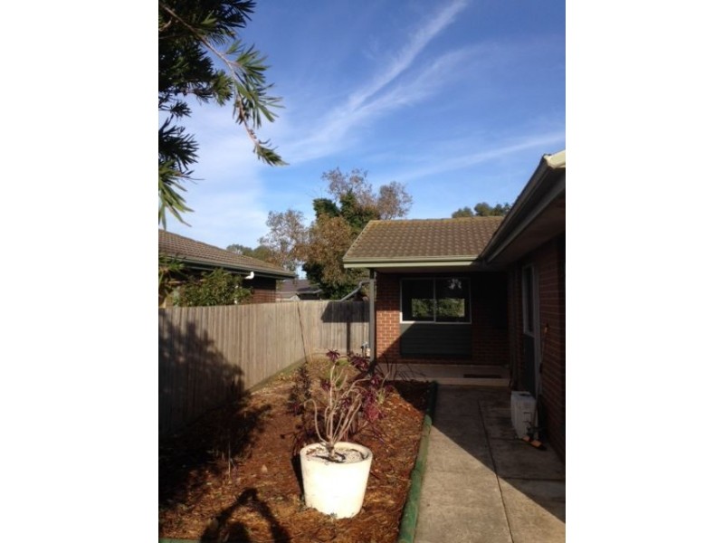 9 Sputnik Court, Whittington VIC 3219
