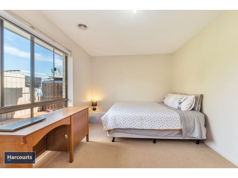 19 Province Boulevard, Highton VIC 3216