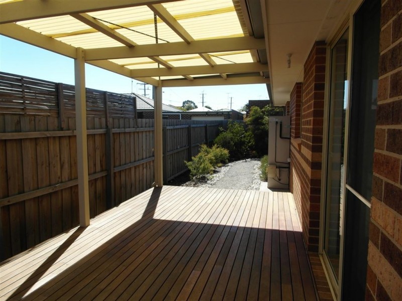2/26 Ferguson road, Leopold VIC 3224
