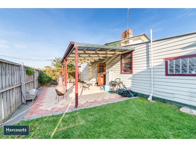 110 Wilsons Road, Newcomb VIC 3219