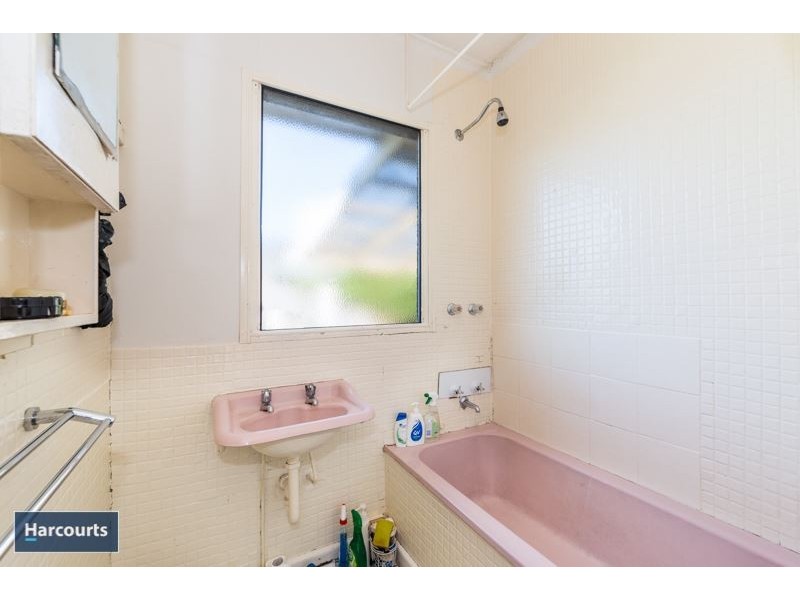 60 Ontario Ave, Corio VIC 3214