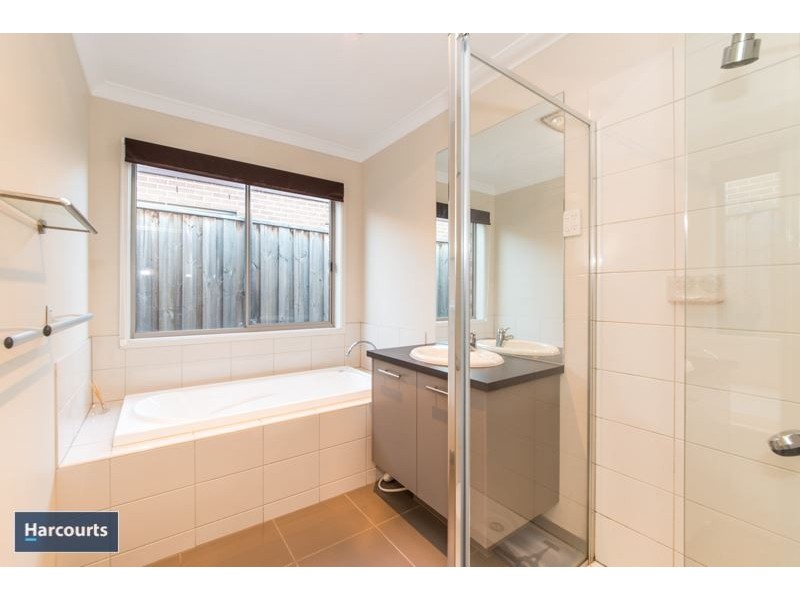 5 Sandridge Street, Leopold VIC 3224