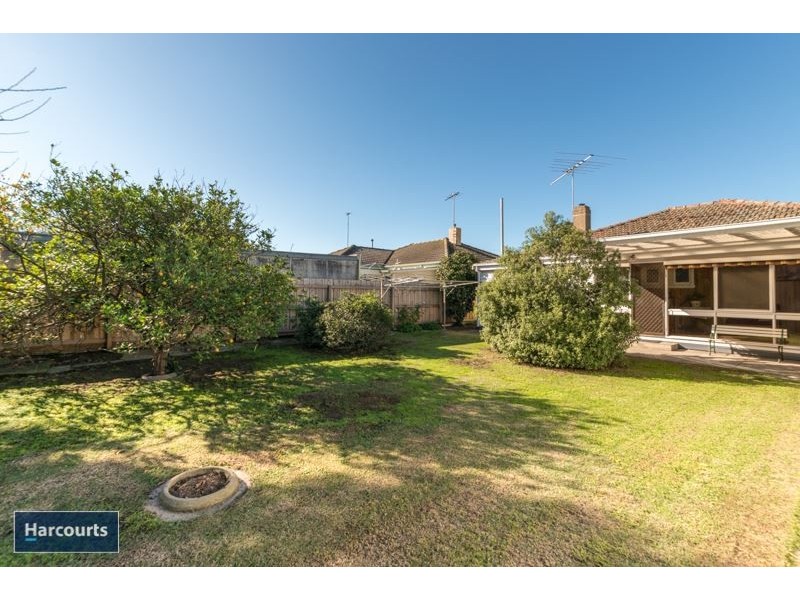 10 Helen Street, East Geelong VIC 3219