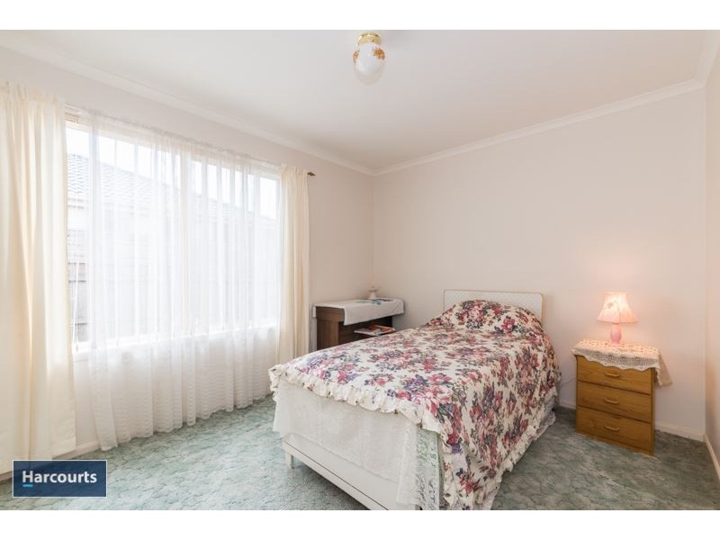 39 St James Street, St Albans Park VIC 3219