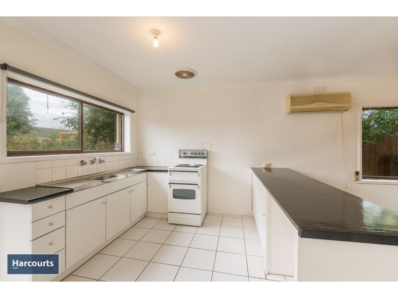 1/6 Cleveland Court, Corio VIC 3214