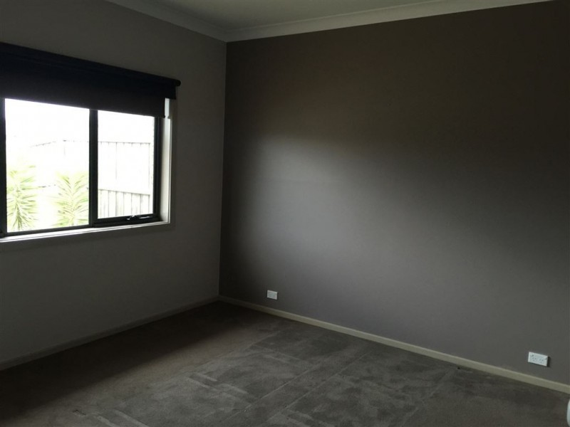 70 Curtain Drive, Leopold VIC 3224