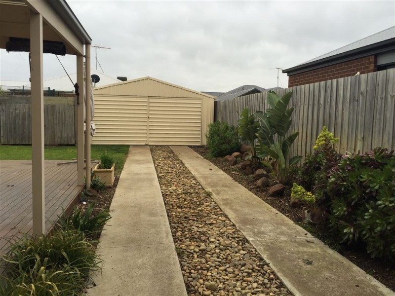 70 Curtain Drive, Leopold VIC 3224