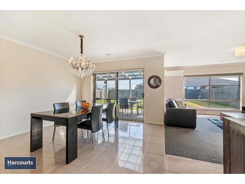 23 Yeoman Crescent, Leopold VIC 3224
