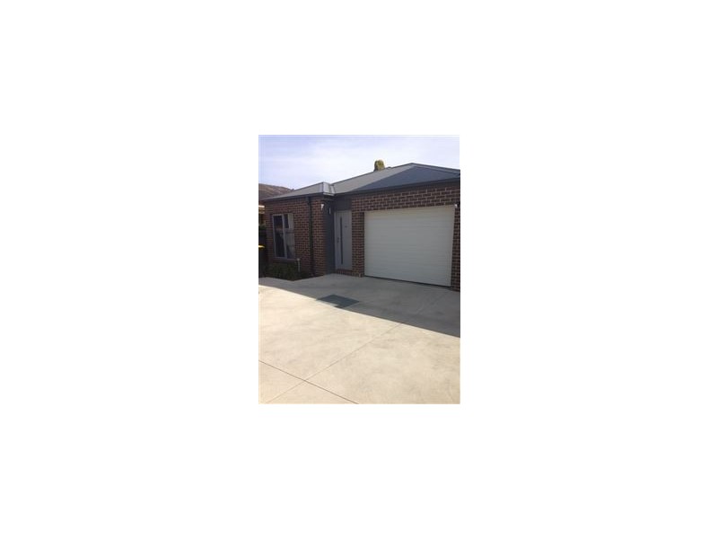 16/5 Peter Street, Grovedale VIC 3216