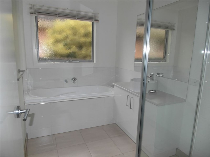 16/5 Peter Street, Grovedale VIC 3216
