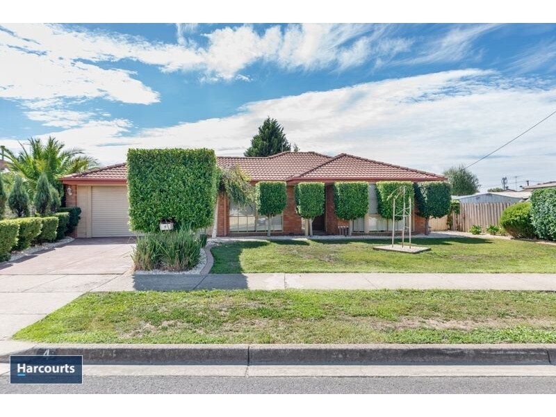 4 Orbit Drive, Whittington VIC 3219