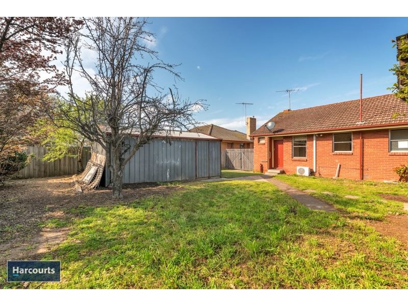 9 Winstanley Road, East Geelong VIC 3219