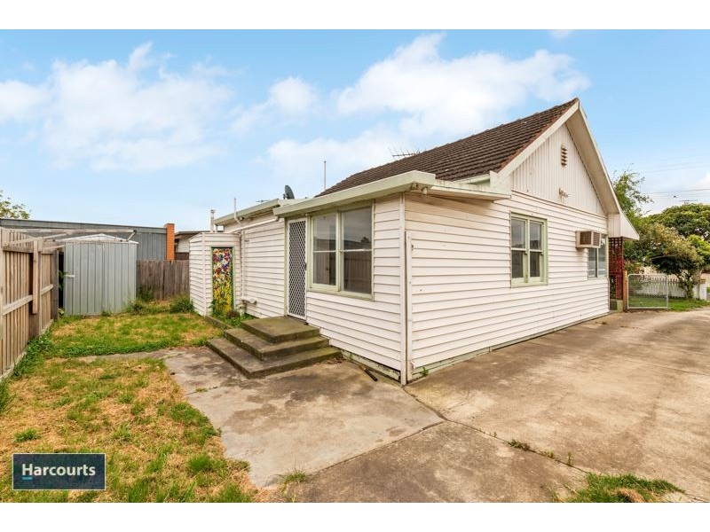 30A Charlotte Avenue, Newcomb VIC 3219