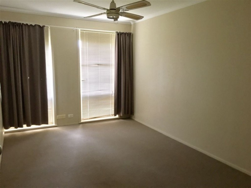 1 Hodges Court, Breakwater VIC 3219
