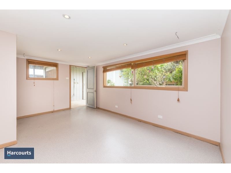 3 Galaxy Court, Whittington VIC 3219