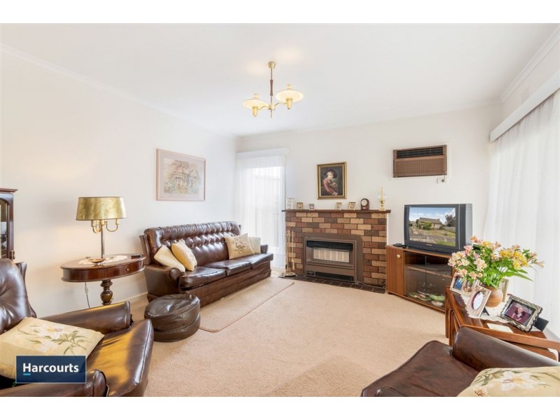 10 Bendle Court, East Geelong VIC 3219