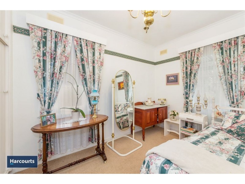 10 Bendle Court, East Geelong VIC 3219