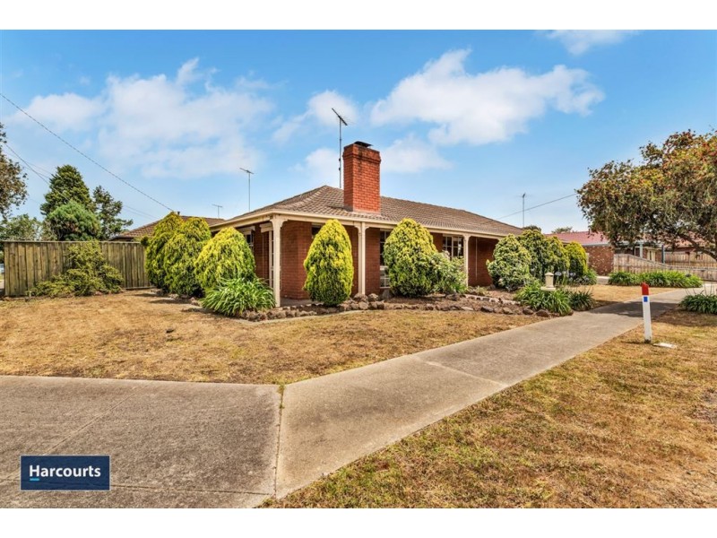 112 Solar Drive, Whittington VIC 3219