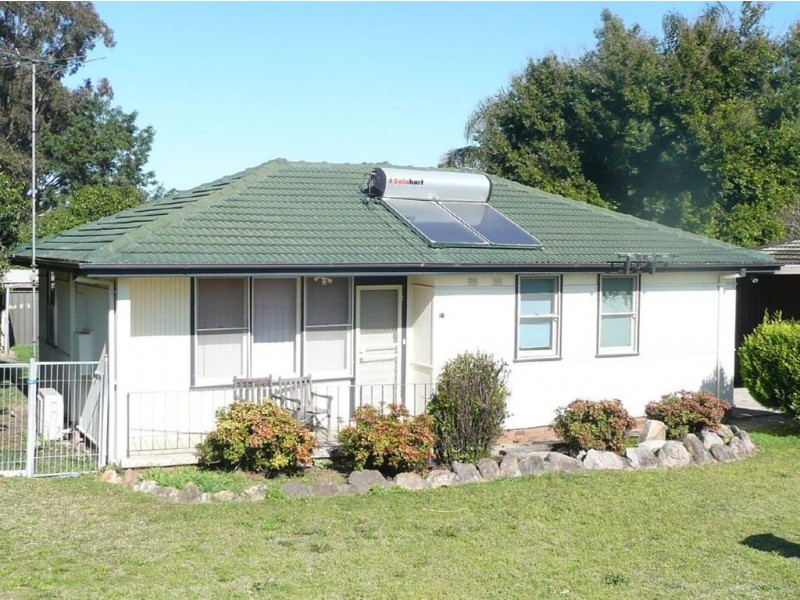 11 Woods Road, South Windsor NSW 2756