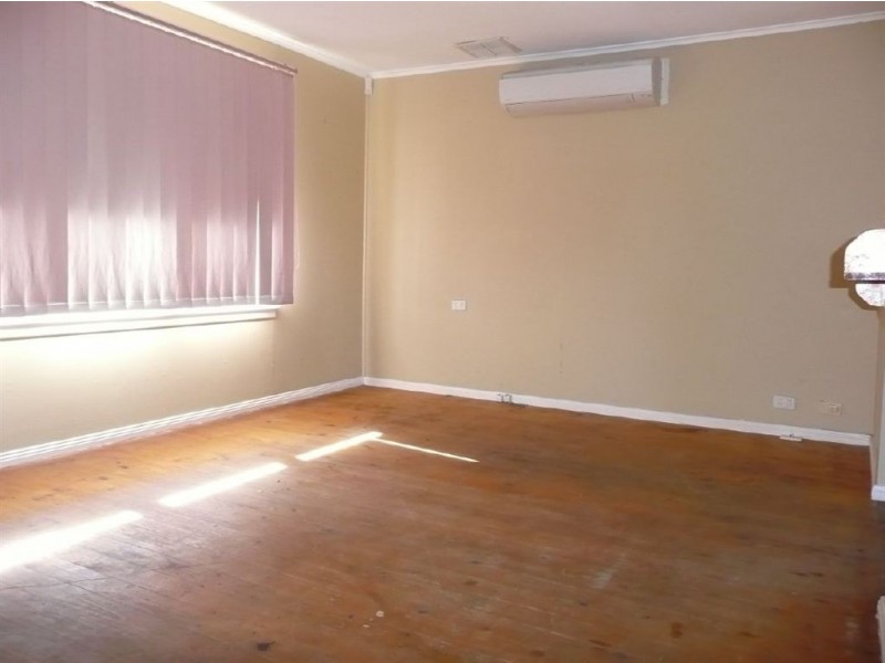 11 Woods Road, South Windsor NSW 2756