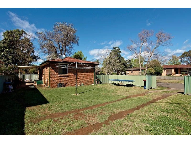 4 William Cox Drive, Richmond NSW 2753