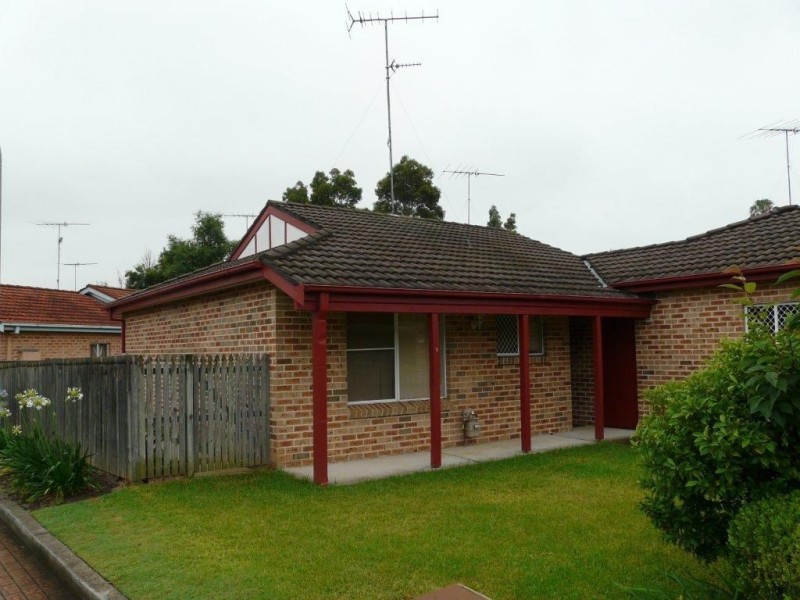 77 John Tebbutt Place, Richmond NSW 2753