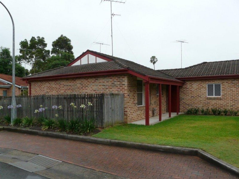 77 John Tebbutt Place, Richmond NSW 2753