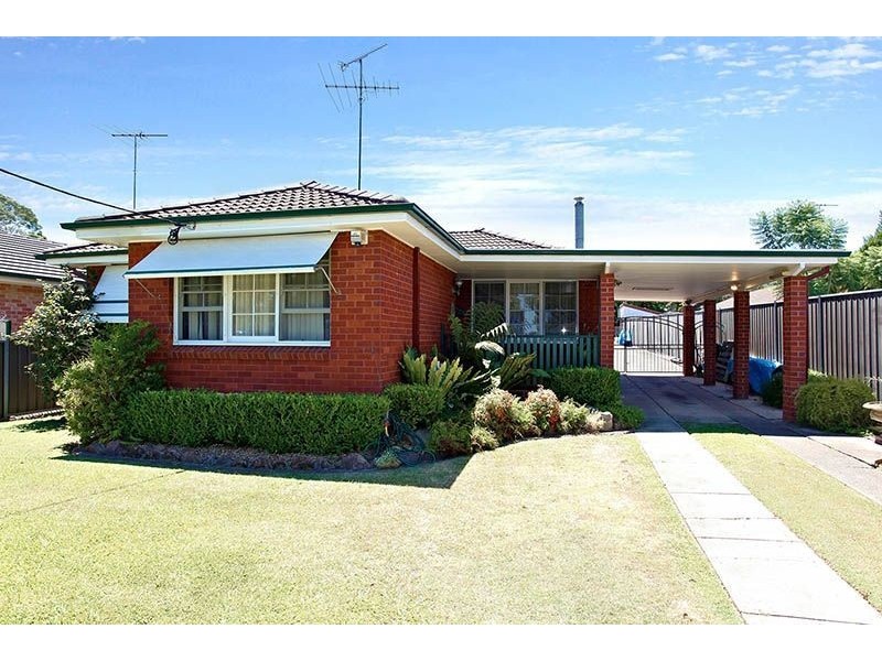 8 Woods Road, South Windsor NSW 2756