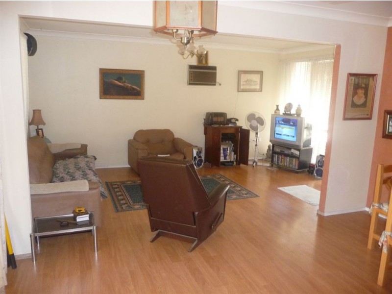 9 Fiaschi Place, South Windsor NSW 2756