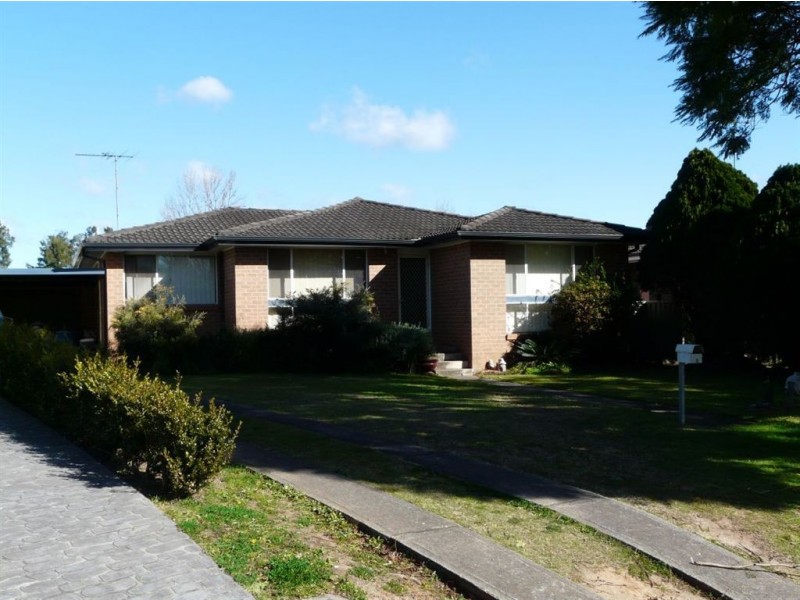 23 Grand Flaneur Drive, Richmond NSW 2753