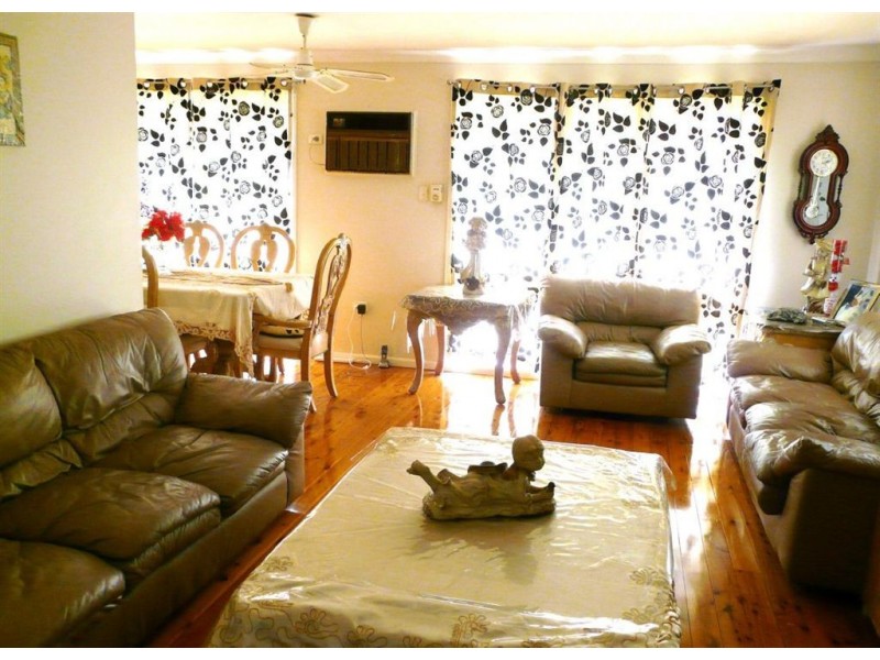 16 Hughes Avenue, Richmond NSW 2753