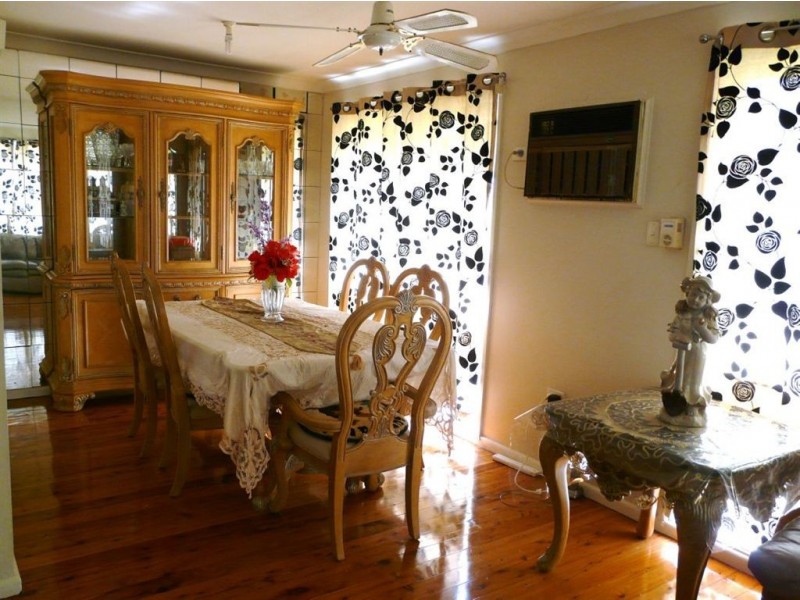 16 Hughes Avenue, Richmond NSW 2753