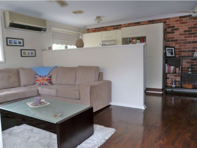 2/114 Windsor Street, Richmond NSW 2753