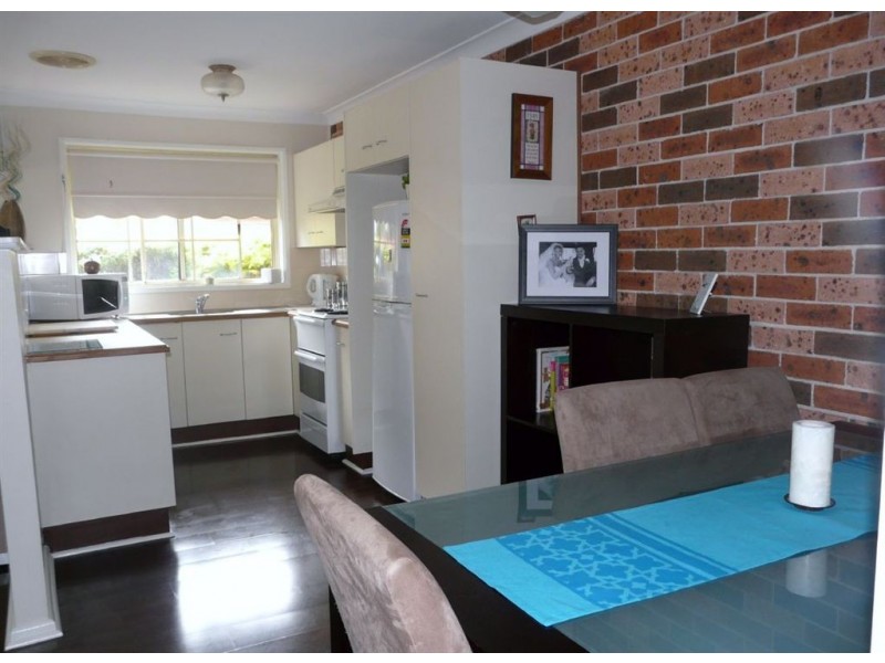 2/114 Windsor Street, Richmond NSW 2753