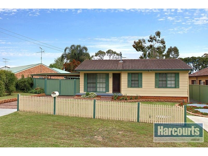 21 Panorama Crescent, Freemans Reach NSW 2756